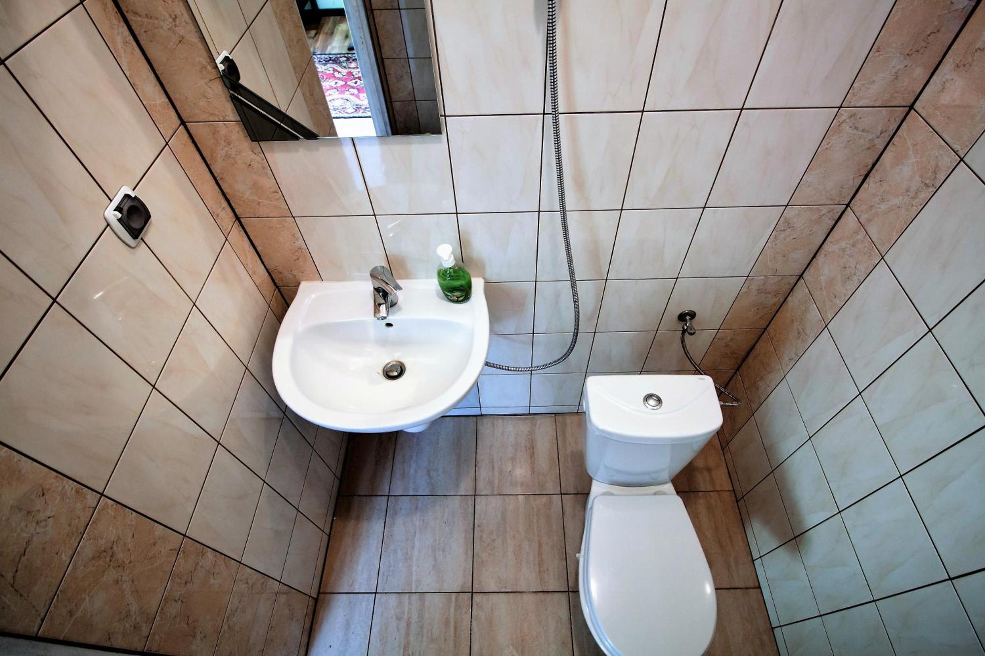 Kremenaros Hostel Ustrzyki Gorne Phòng bức ảnh