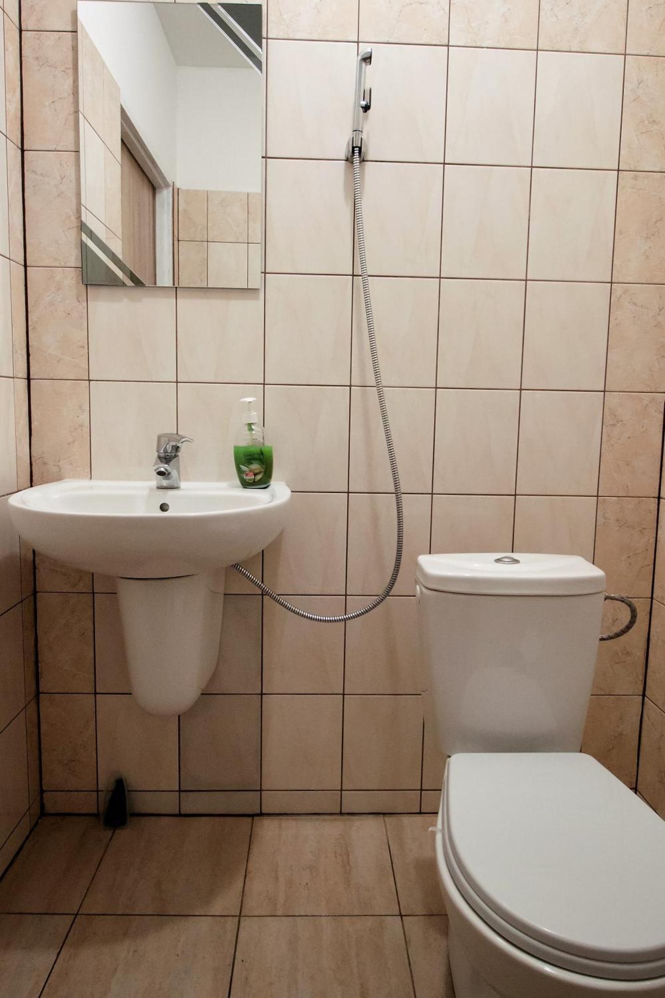 Kremenaros Hostel Ustrzyki Gorne Phòng bức ảnh